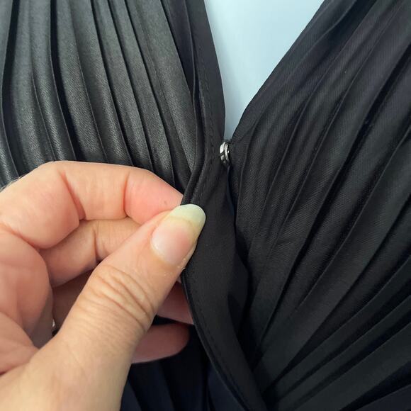 Japna Satin Pleated Wrap Womens Top Sz S Indie Holiday Glam Cocktail NYE Deep V - Picture 5 of 11